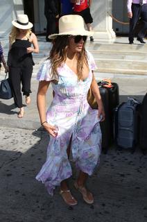 Eva Longoria feet photo thumbnail
