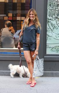 Kelly Bensimon feet photo thumbnail