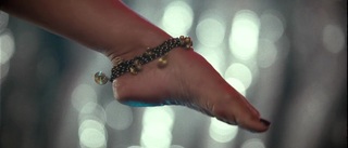 Kareena Kapoor feet photo thumbnail