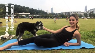 Jamie Chung feet photo thumbnail