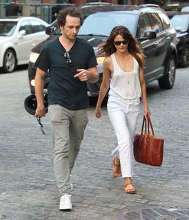 Keri Russell feet photo thumbnail