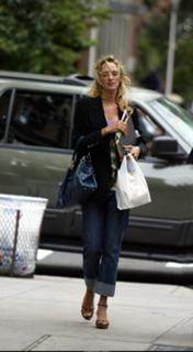 Uma Thurman feet photo thumbnail