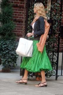 Uma Thurman feet photo thumbnail