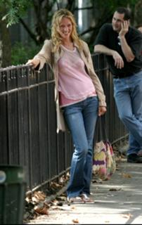 Uma Thurman feet photo thumbnail