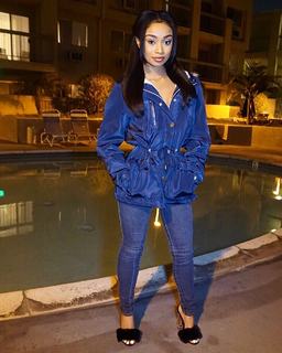 Desiree Mitchell feet photo 4