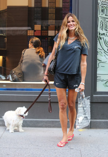 Kelly Bensimon feet photo thumbnail