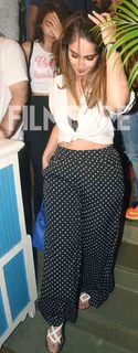 Ileana D'Cruz feet photo thumbnail