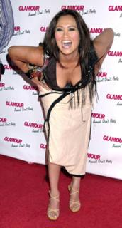 Tia Carrere feet photo thumbnail
