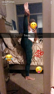 Jena Frumes feet photo thumbnail