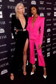 Karlie Kloss feet photo thumbnail