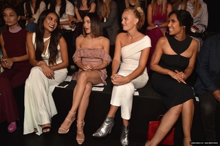 Jenna Dewan feet photo thumbnail