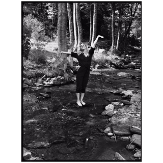 Carolina Dieckmann feet photo thumbnail