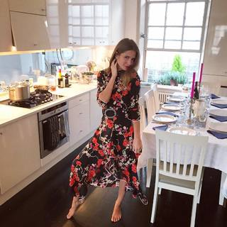 Millie Mackintosh feet photo thumbnail