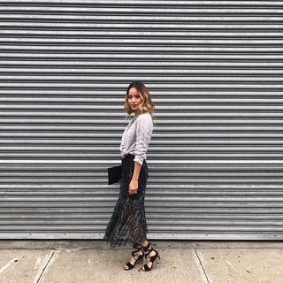 Jamie Chung feet photo thumbnail