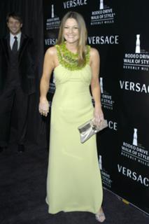 Drew Barrymore feet photo thumbnail