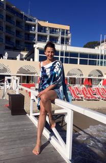 Anna Popek feet photo thumbnail