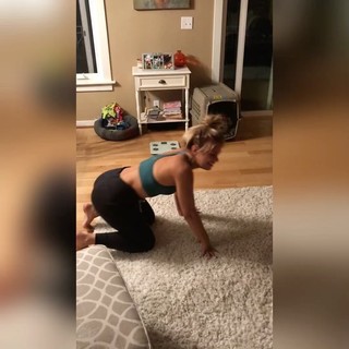 Paige VanZant feet photo thumbnail
