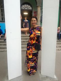 Anna Popek feet photo thumbnail
