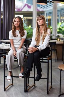 Alicia Vikander feet photo thumbnail