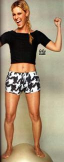 Carolina Dieckmann feet photo thumbnail