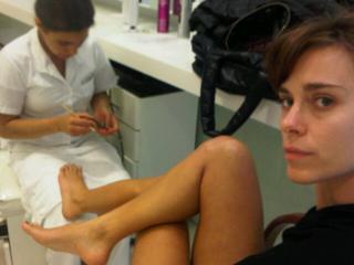 Carolina Dieckmann feet photo thumbnail