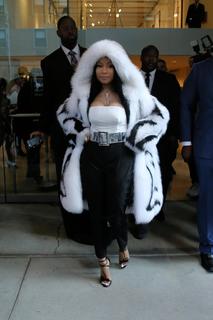Nicki Minaj feet photo thumbnail
