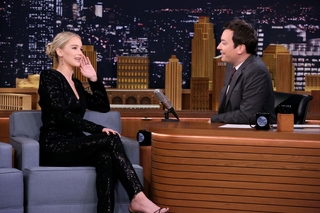 Jennifer Lawrence feet photo thumbnail