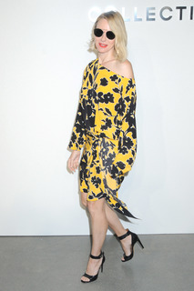 Naomi Watts feet photo thumbnail