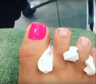 Shay Mitchell feet photo thumbnail