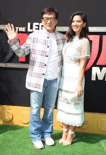 Olivia Munn feet photo thumbnail