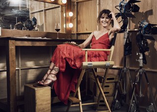 Keri Russell feet photo thumbnail