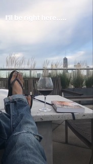 Danica Patrick feet photo thumbnail