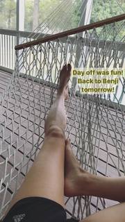 Adriene Mishler feet photo thumbnail
