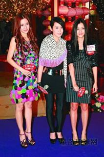 Angelababy feet photo thumbnail