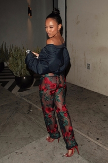 Karrueche Tran feet photo thumbnail
