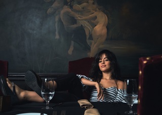 Camila Cabello feet photo thumbnail