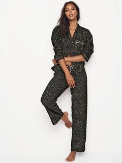 Lais Ribeiro feet photo thumbnail