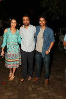 Shraddha Kapoor feet photo thumbnail