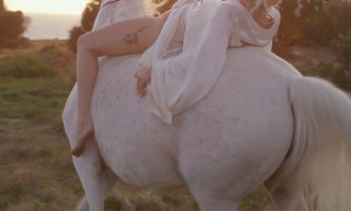 Lady Gaga feet photo thumbnail