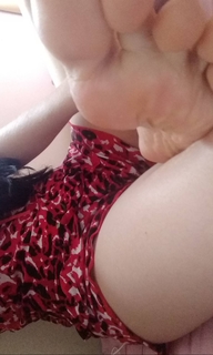 Isa Pes feet photo thumbnail
