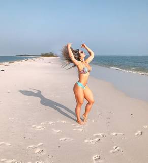 Kelly Key feet photo thumbnail