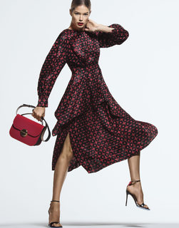 Doutzen Kroes feet photo thumbnail