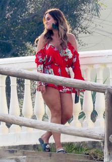 Vicky Pattison feet photo thumbnail