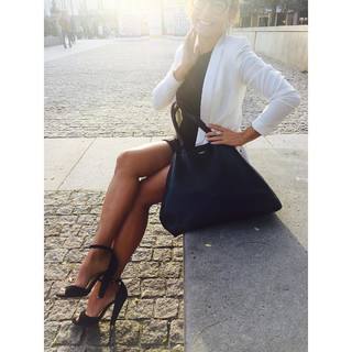 Anna Mucha feet photo thumbnail