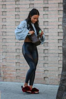 Karrueche Tran feet photo thumbnail