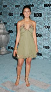 Emmanuelle Chriqui feet photo 3