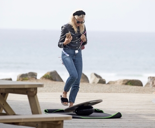 Pixie Lott feet photo thumbnail