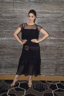 Raai Laxmi feet photo thumbnail