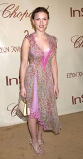 Scarlett Johansson feet photo 4