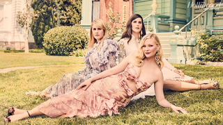 Kirsten Dunst feet photo thumbnail